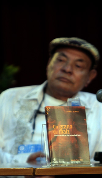 Tomás Borge presenta nueva edición de "Un grano de maíz". Foto: Ismael Francisco