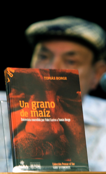 Tomás Borge presenta nueva edición de "Un grano de maíz". Foto: Ismael Francisco