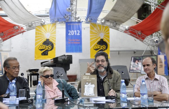 La novela Viajes de Miguel Luna, la obra más reciente de Abel Prieto Jiménez, fue presentada en el capitalino Pabellón Cuba, a propósito de la XXI Feria Internacional del Libro. 