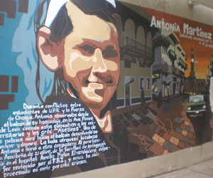 Un enorme mural recuerda a Antonia en el edificio de Humanidades de la Universidad de Puerto Rico