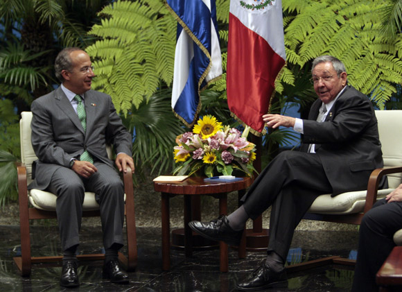 Conversaciones Oficiales entre Raul Castro, presidente de Cuba y Felipe Calderon, presidente de Mexico. Foto: Ismael Francisco/Cubadebate.