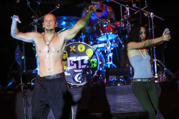  Calle 13 hizo vibrar al público presente en el concierto que tuvo lugar en el Paseo Los Próceres, en Caracas. Foto: AVN