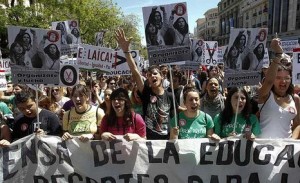 estudiantes-protestan-en-espana