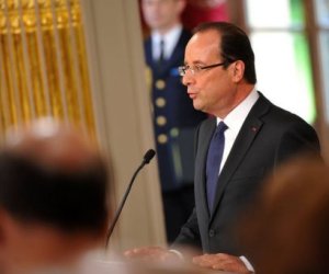 En declive popularidad de presidente y primer ministro de Francia