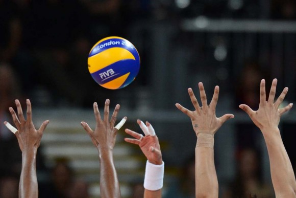Voleibol entre Rusia y Brasil. Foto: AFP