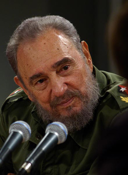 Fidel Castro en Mesa Redonda. Foto: Ismael Francisco/ Cubadebate.