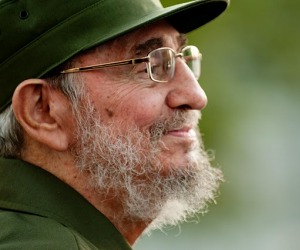 Chávez quedó especialmente impactado por mensaje de solidaridad de Fidel  
