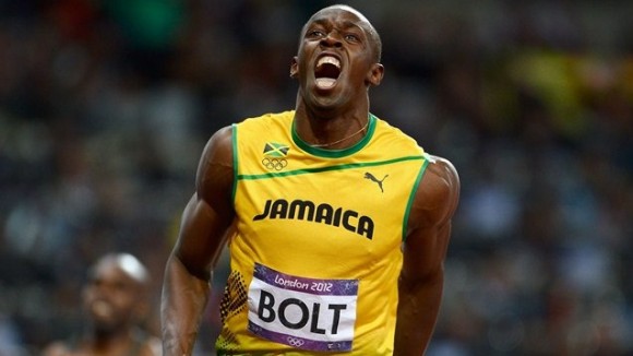 Usain Bolt, Jamaica, celebra la victoria en 100 metros planos de Londres