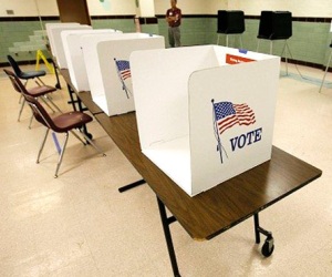 Abren los primeros centros de votación en EEUU