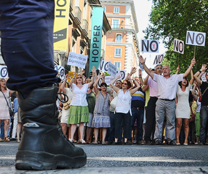 Manifestaciones en varias ciudades españolas logran paralizar proyecto vial