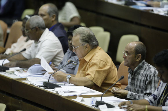 Preside Raúl Castro Sesión Ordinaria de la Asamblea Nacional. Foto: Ismael Francisco/Cubadebate.