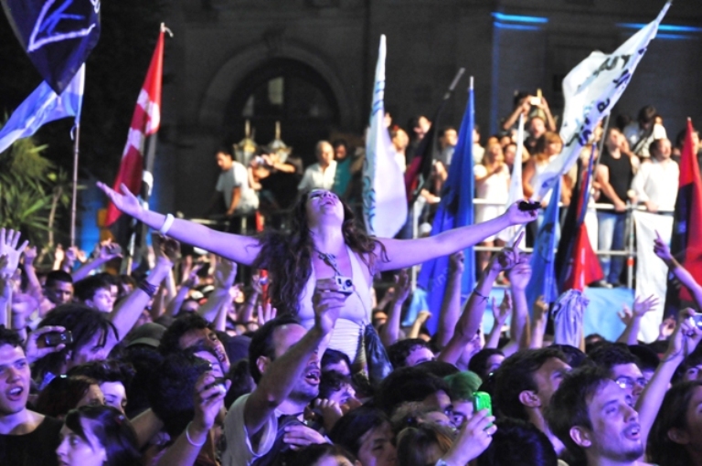 Festejos por la democracia. FOTO: Kaloian Santos Cabrera