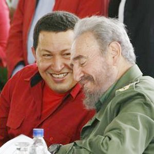 Fidel a Chávez: Me satisface mucho que hayas podido regresar al pedazo de la tierra americana que tanto amas