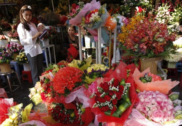 Un mercado en Phnom Penh, Camboya listo para los clientes en el día de San Valentín Foto:Mak Remissa / EFE 