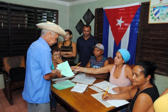 Voting in Granma, Cuba.