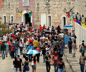 La Habana: Más de 700 títulos en Feria Internacional del Libro