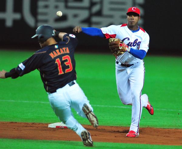 El equipo de Cuba  ganó a la selección de Japón,  6-3,  en el III Clásico Mundial de Béisbol  en la ciudad de Fukuoka, en Japón, el 6 de marzo de 2013. AIN FOTO POOL/Ricardo López Hevia/Periódico Granma