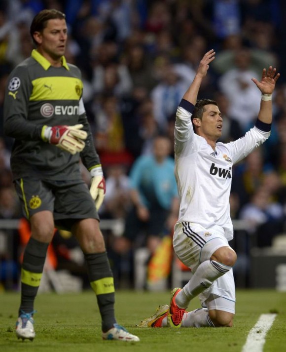 Ronaldo se lamenta de una ocasión perdida. Foto: AFP.