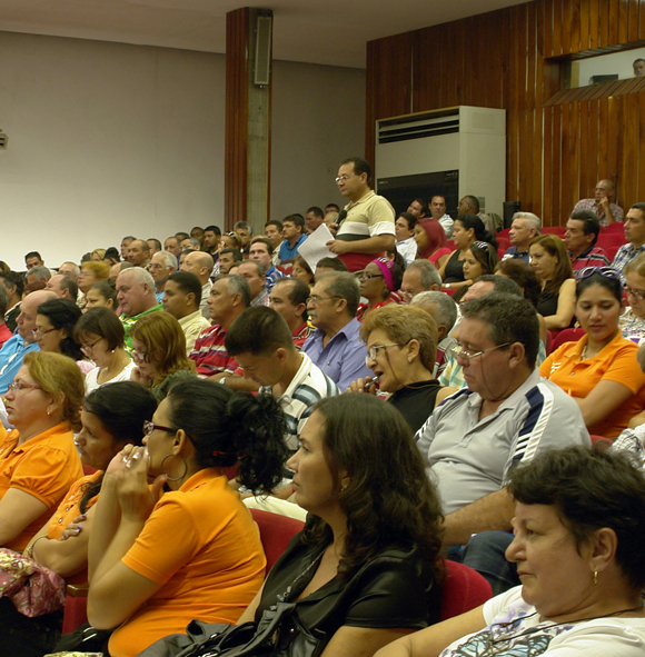 Programa "Con Todos", en Holguín. Foto: Daylén Vega/Cubadebate.