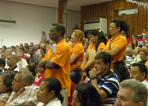 Programa "Con Todos", en Holguín. Foto: Daylén Vega/Cubadebate.