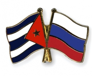 banderas cuba y rusia