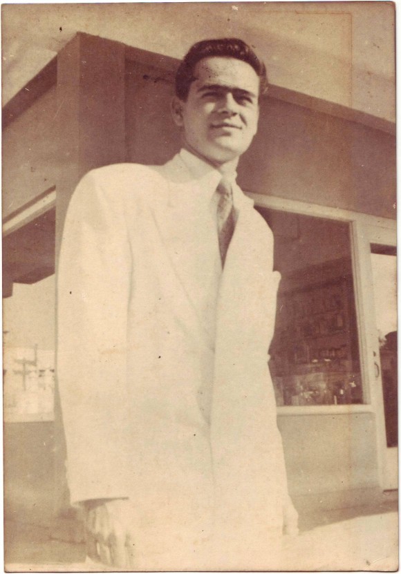 Raúl Gómez García. Foto del Archivo Familiar del Autor/Cubadebate