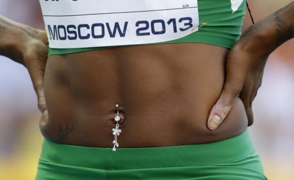 La Nigeriana Regina George antes de la carrera de los 400m. David J. Phillip (AP)