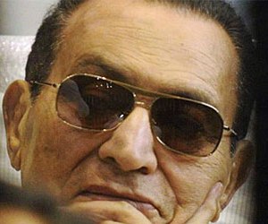 Egipto pone en libertad a expresidente Hosni Mubarak