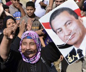 Partidarios de Mubarak celebran su liberación. Foto: AFP,