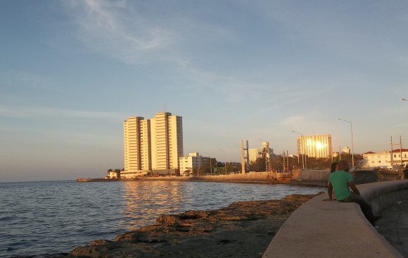 Malecón Dorado. Foto: Amauris Domínguez Meriño