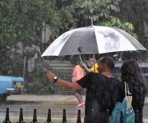Aviso Especial: Se mantendrán lluvias fuertes en La Habana y Matanzas