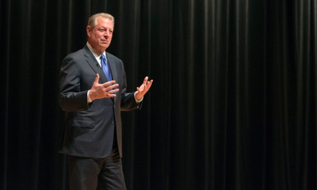 Al Gore en McGill ex vicepresidente de EE.UU. Al Gore habla en la Universidad de McGill martes. Fotografía: Ryan Remiorz / AP