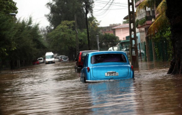 Reportan altos acumulados de lluvias en 24 horas en occidente cubano