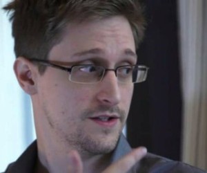 NSA estudia amnistía para Snowden si suspende las filtraciones