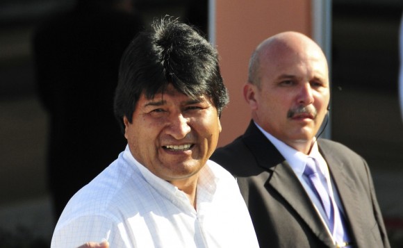 Llegada de Evo Morales a La Habana.  Foto: Ladyrene Pérez/ Cubadebate