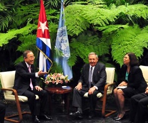 Raúl y Ban Ki-moon en La Habana durante la presencia del Secretario General de la ONU en la Cumbre de CELAC. Enero de 2014. Foto: Ricardo López Hevia/Granma