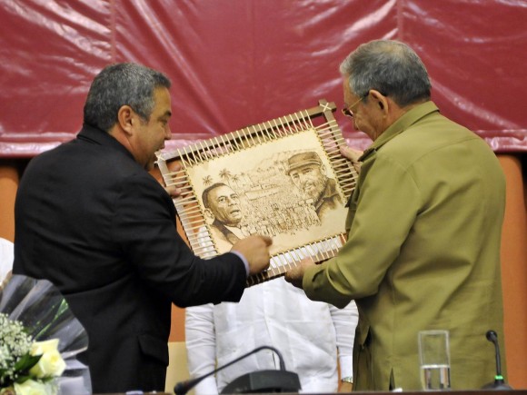 Raúl Castro en el Congreso de la CTC.