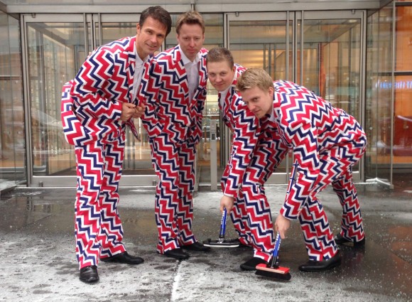 ¿Arlequines? No, es el atuendo del equipo olímpico de curling noruego.