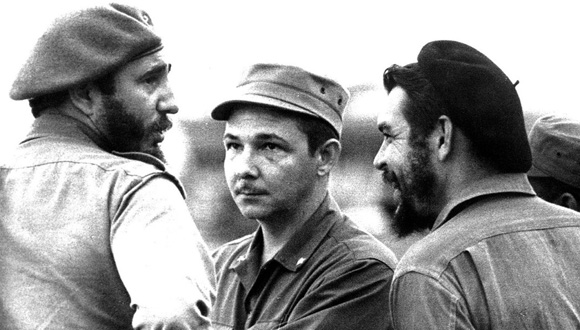 Fidel con Raúl y el Che