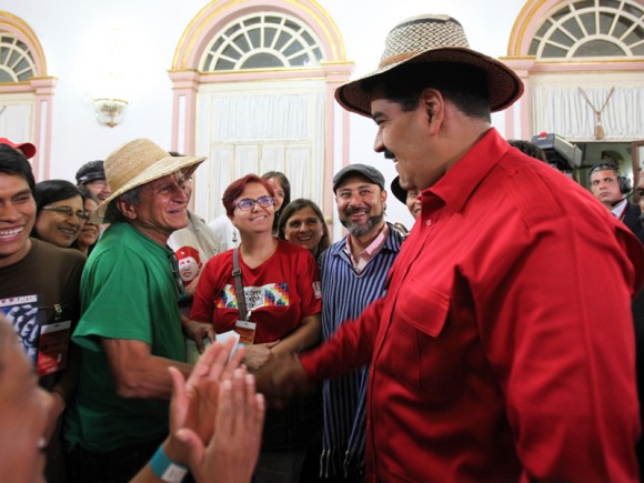 Movimientos sociales del ALBA se reunen con el Presidente Nicolás Maduro