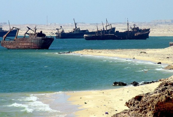 Cementerio de barcos de la Bahía de Nouadhibou, Mauritania. Foto: jbdodane.