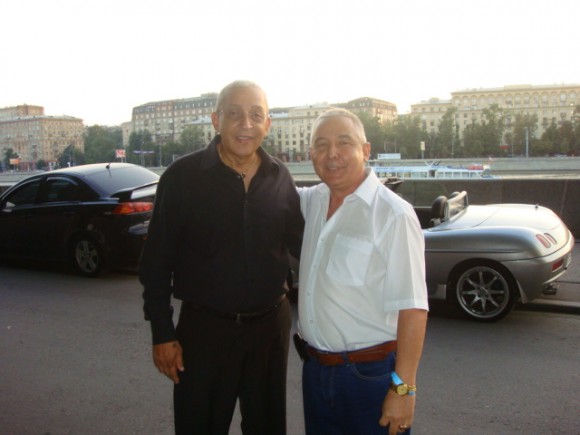 Con Formell, durante su concierto en Moscú, el 17 de julio 2010. Foto: Pedro González