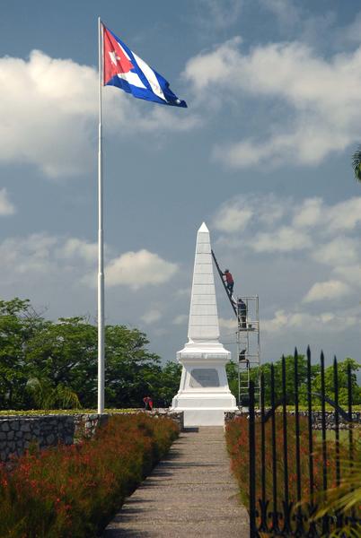 Monumento en el lugar donde cayó en combate José Martí, en Dos Ríos, provincia Granma. Foto: Juan Pablo Carreras/ AIN