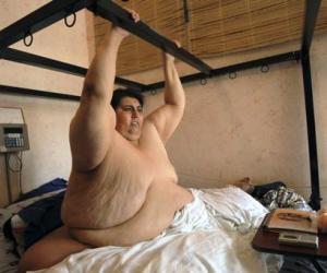 Manuel Uribe, ganador en 2007 del Récord Guinness por ser el hombre más gordo del mundo con casi 600 kilos. FOTO: AP