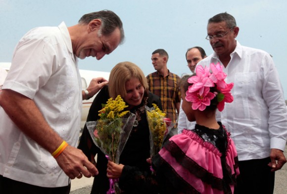 René Gonzalez a su llegada a Venezuela. Foto: AVN