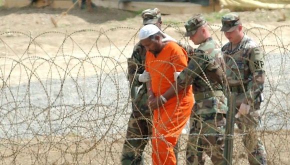 Uruguay posterga arribo de presos de Guantánamo