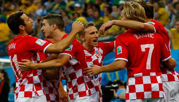 Celebración de Croacia en su triunfo 4-0 sobre Camerún.