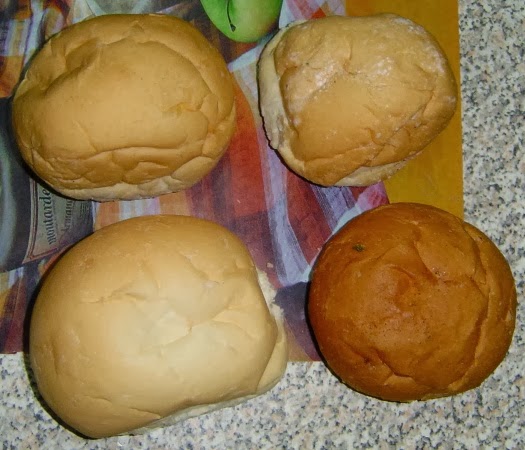 Panes de un mismo día. Foto tomada del blog Pedazo de Cuba