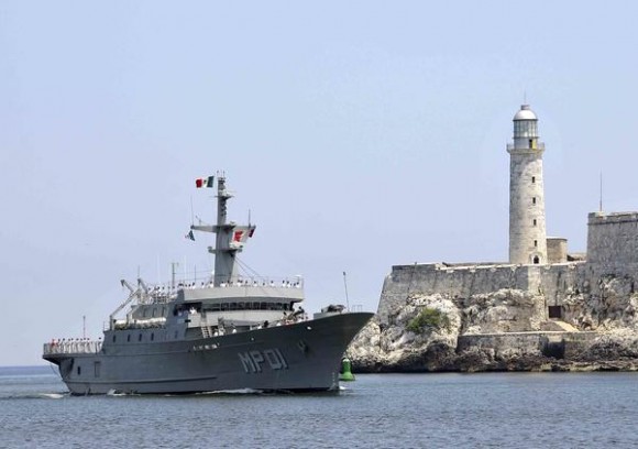 Visita del buque Multipropósito MP-01 Huasteco, de la Armada de los Estados Unidos Mexicanos, en La Habana, el 9 de julio de 2014. AIN FOTO/Marcelino VAZQUEZ HERNANDEZ
