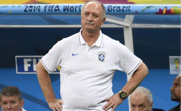 Felipao Scolari podría haber dirigido su último partido con la selección de Brasil. (AFP)